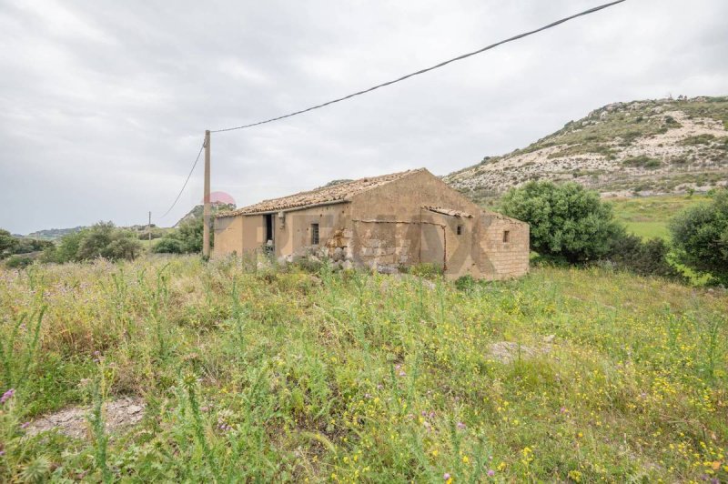 Jordbruksmark i Caltagirone