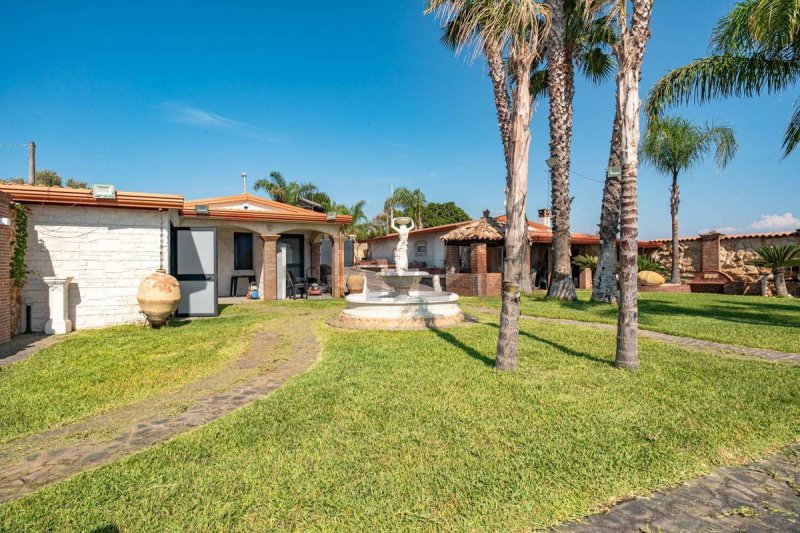 Villa in Catanië