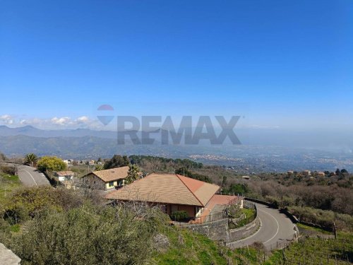 Terreno agrícola em Piedimonte Etneo