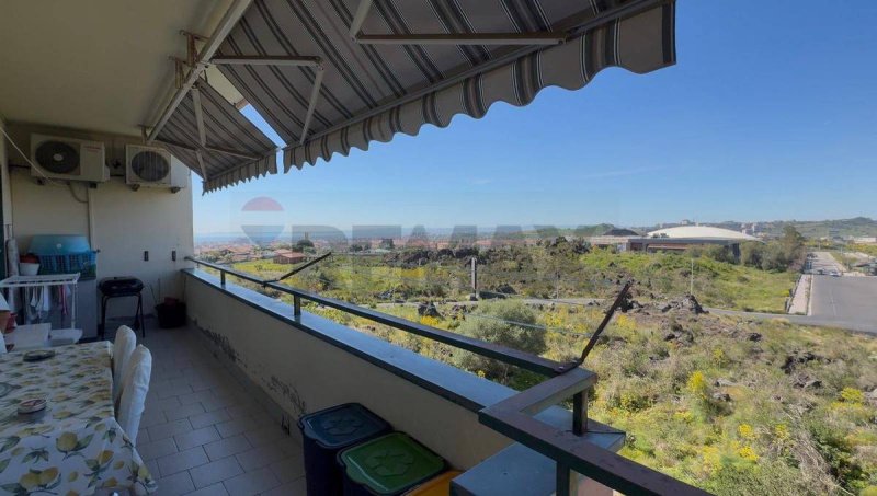 Apartamento em Catânia