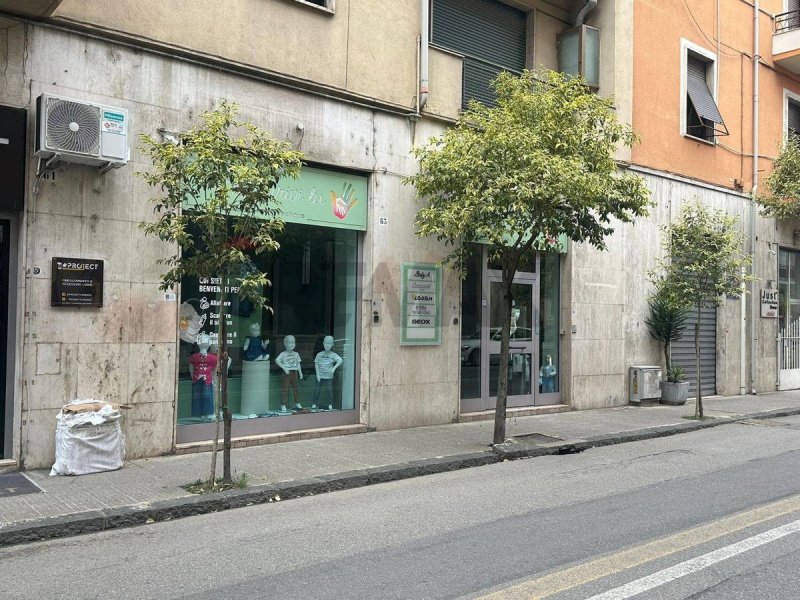 Immobile commerciale a Cosenza