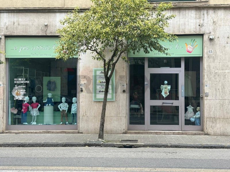 Immobile commerciale a Cosenza