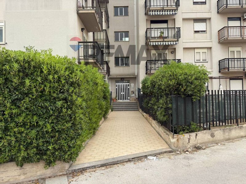 Apartamento em Melilli