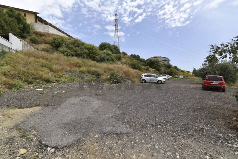 Terreno em Motta Sant'Anastasia