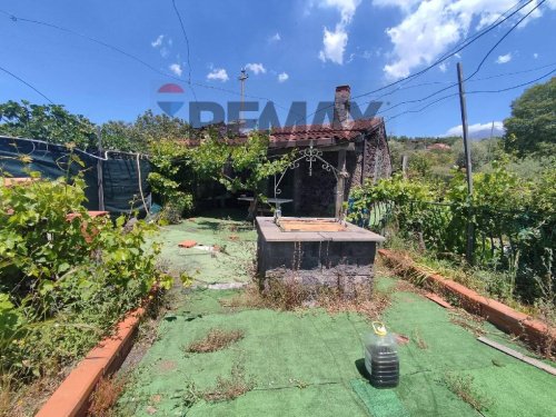 Vrijstaande woning in Belpasso