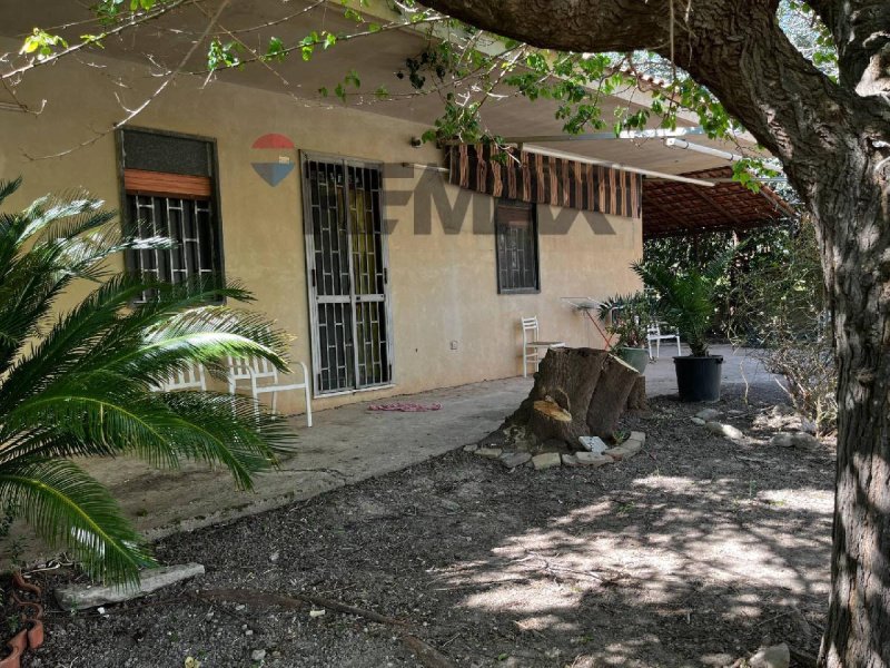 Moradia em Chiaramonte Gulfi