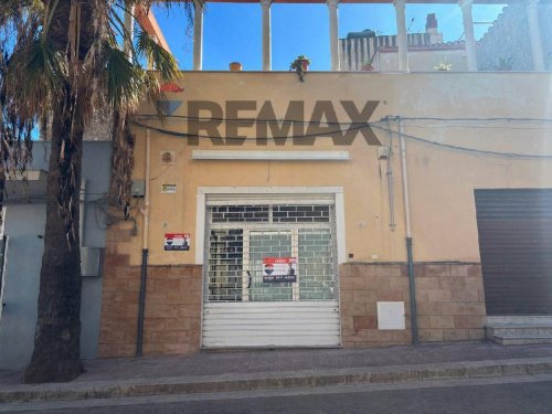 Zakelijk onroerend goed in Terrasini