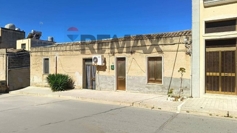 Casa independiente en Custonaci