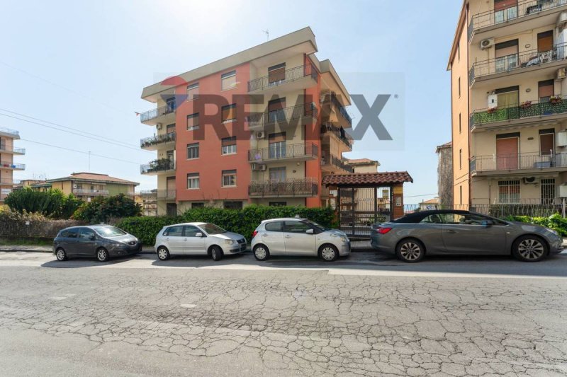 Wohnung in Tremestieri Etneo