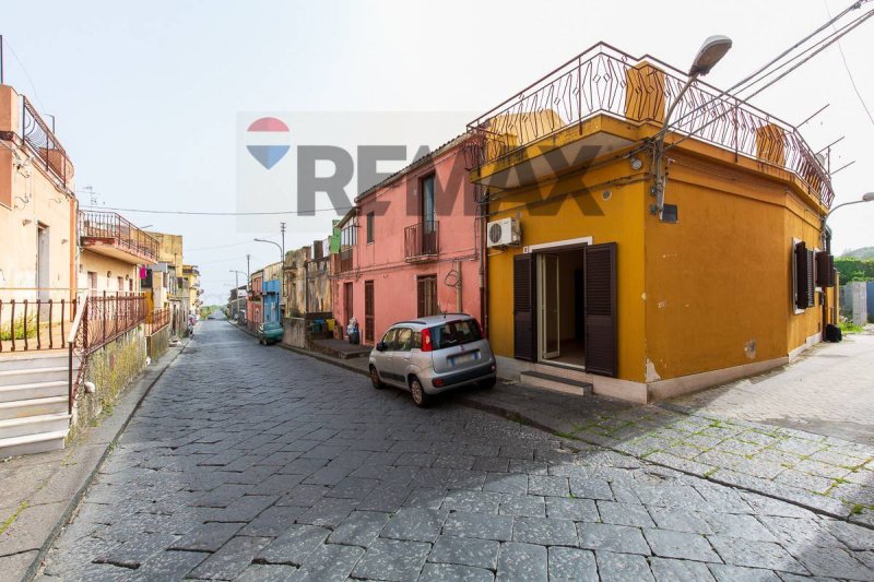 Einfamilienhaus in Acireale