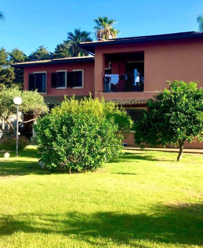 Villa in Augusta