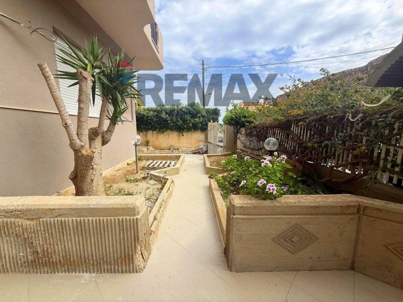 Apartment in Erice