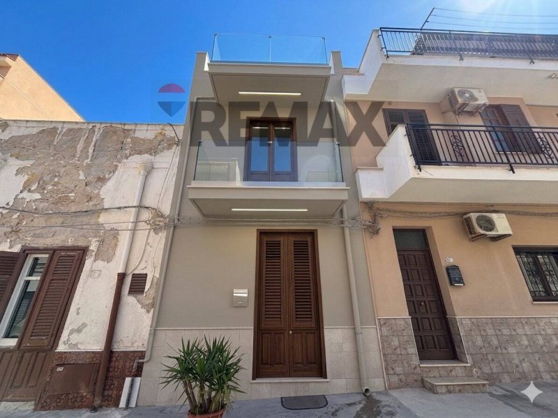 Casa independiente en Terrasini