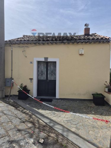 Vrijstaande woning in Sant'Alfio