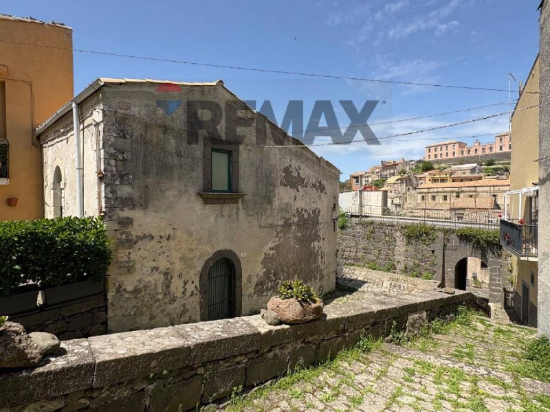 Casa indipendente a Buccheri
