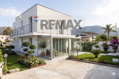 Apartamento em Carini