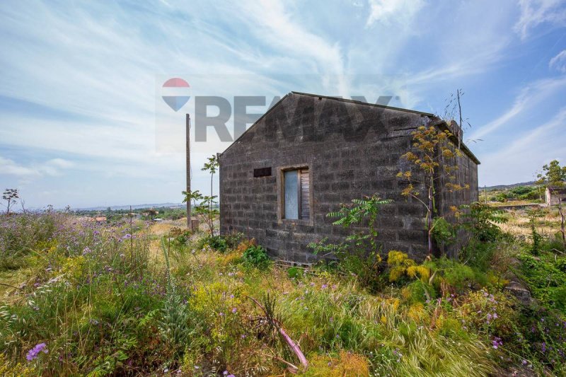 Building plot in Mascalucia