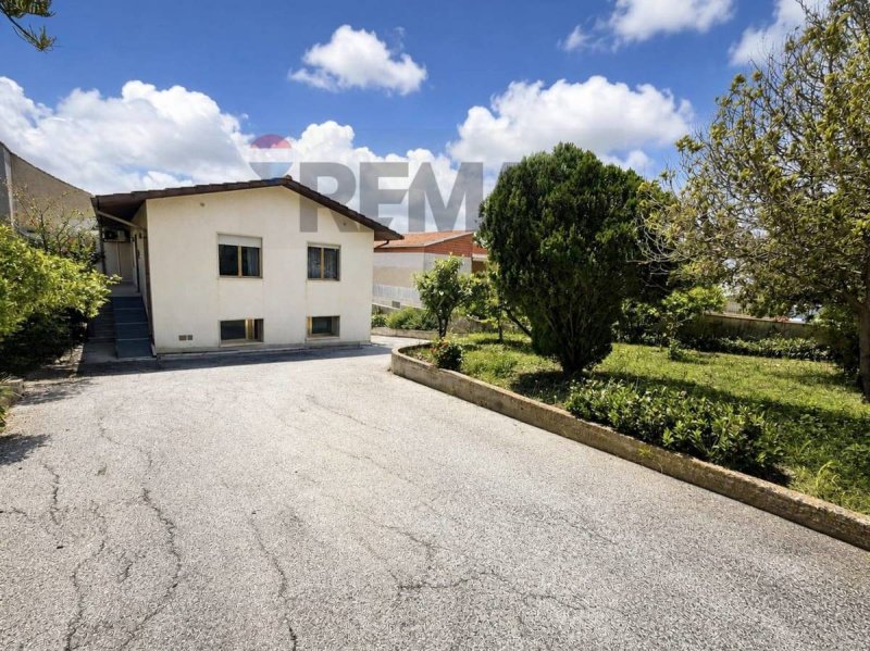 Villa en Valderice
