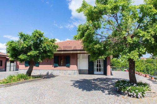 Villa in Biancavilla
