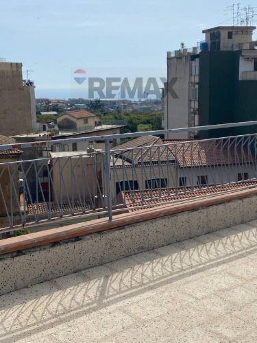 Apartment in Aci Catena