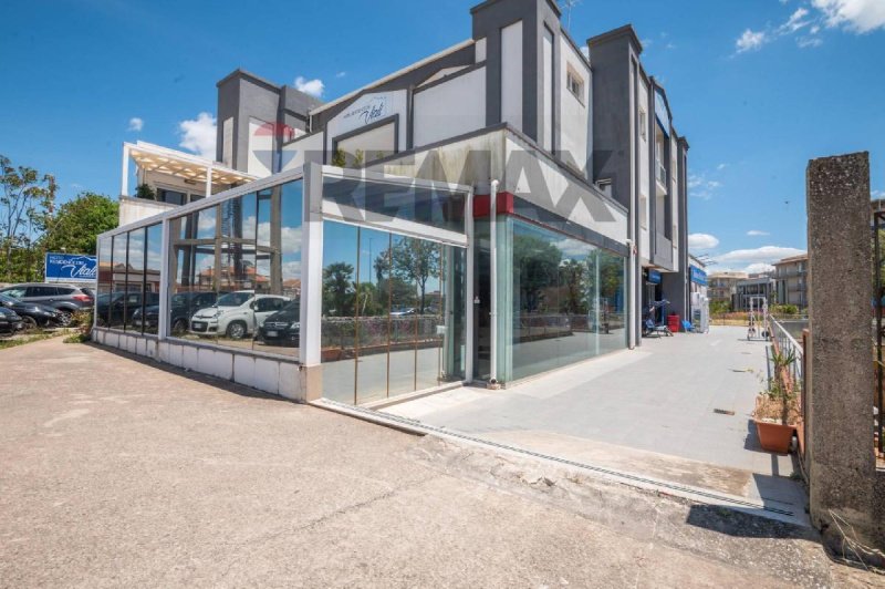 Inmueble comercial en Ragusa