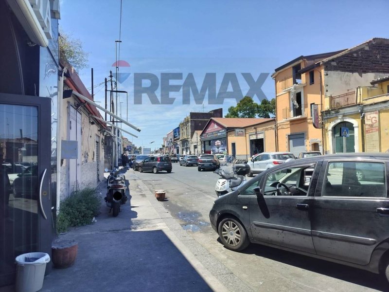 Inmueble comercial en Catania