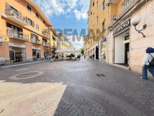Gewerbeimmobilie in Cosenza