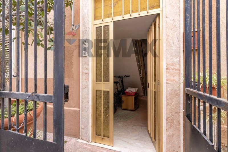 Casa semi indipendente a Siracusa