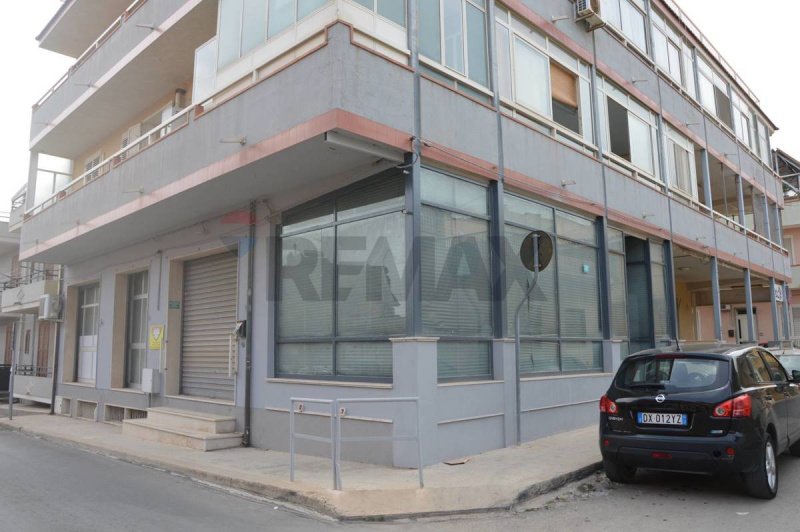 Local commercial à Pachino