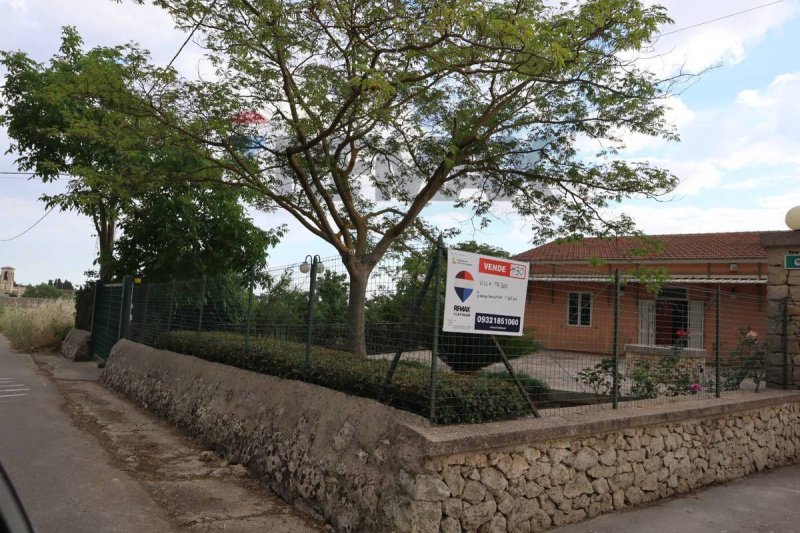 Villa i Noto