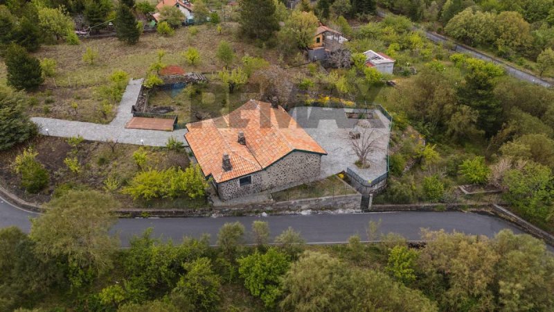 Moradia em Ragalna