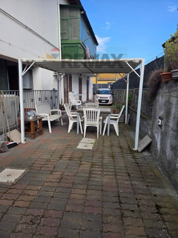 Half-vrijstaande woning in Tremestieri Etneo