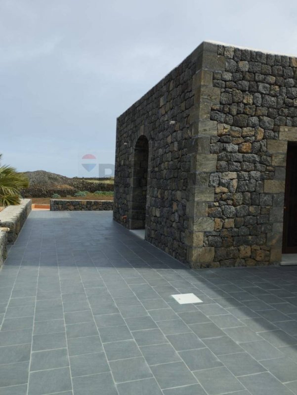 Appartamento a Pantelleria