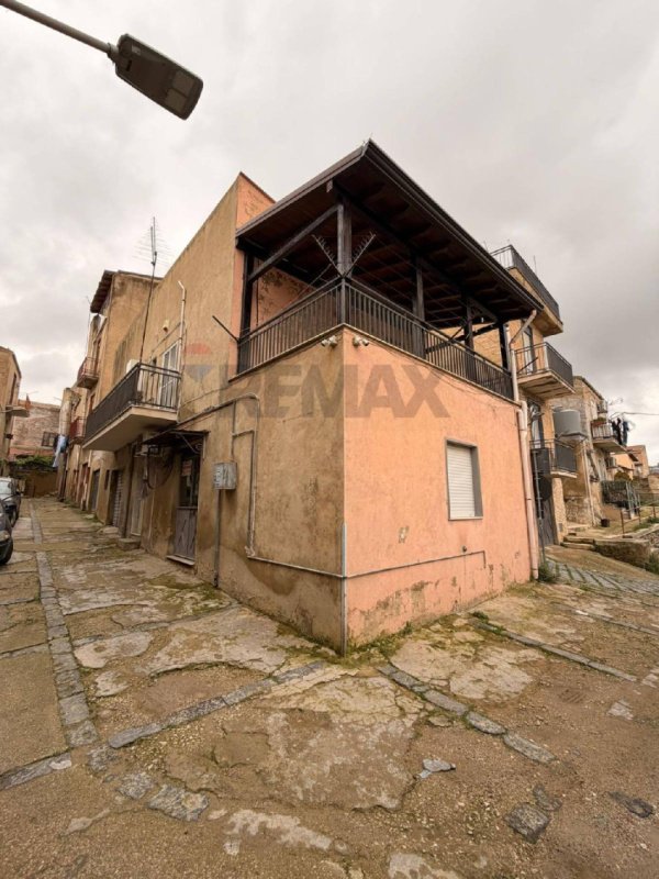 Casa indipendente a Canicattì