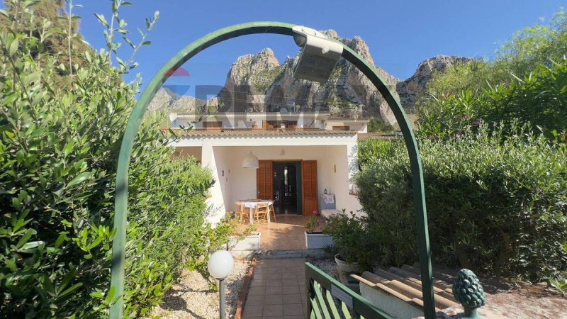Terraced house in San Vito Lo Capo