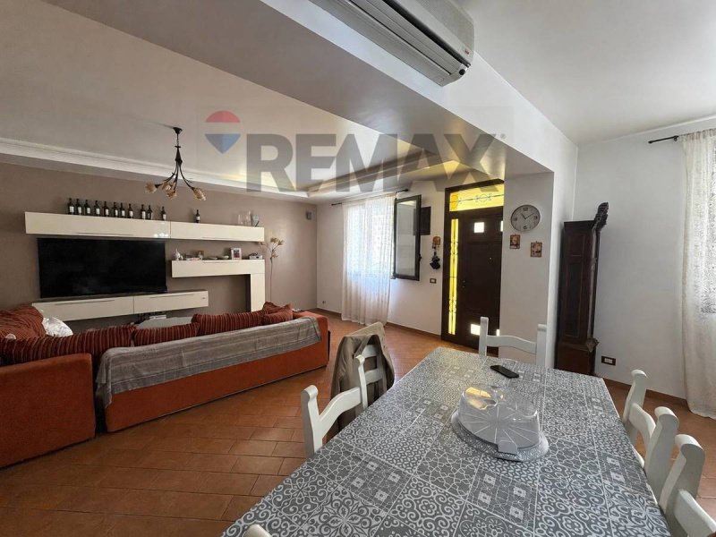 Vrijstaande woning in Terrasini