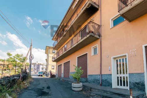 Apartment in Camporotondo Etneo