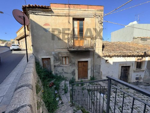 Casa indipendente a Comiso