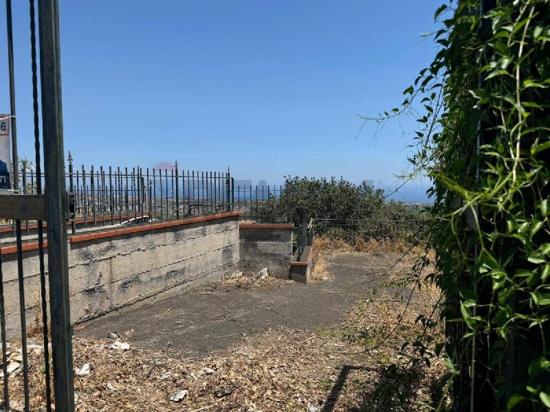 Agricultural land in Aci Catena
