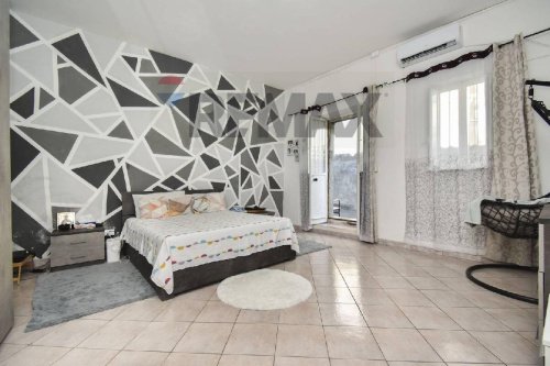 Casa geminada em Acireale
