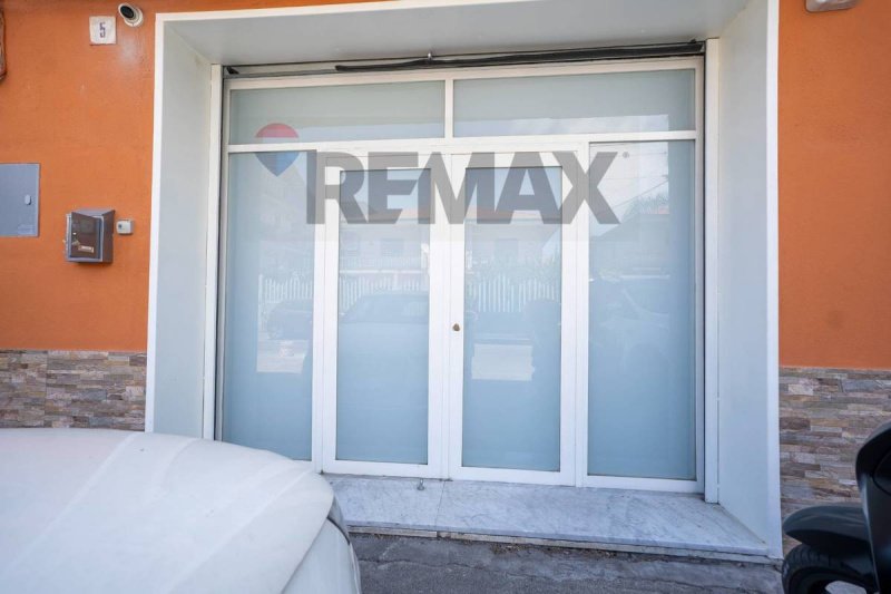 Inmueble comercial en Misterbianco
