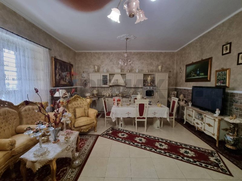 Villa a Paternò
