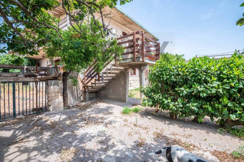 Casa semi indipendente a Siracusa