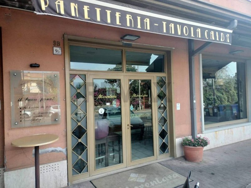 Immobile commerciale a Aci Catena