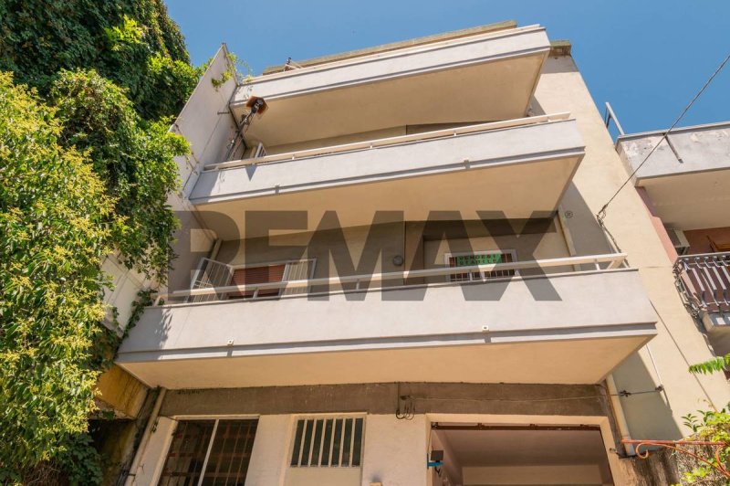 Casa independente em Acireale