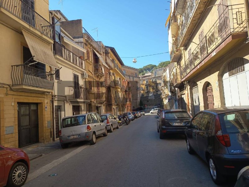 Vrijstaande woning in Caltagirone