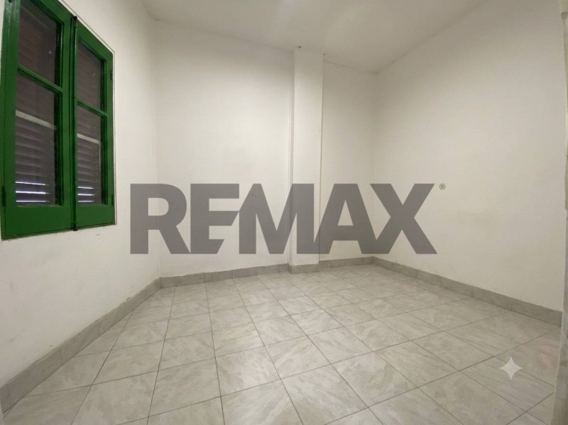 Inmueble comercial en Torregrotta