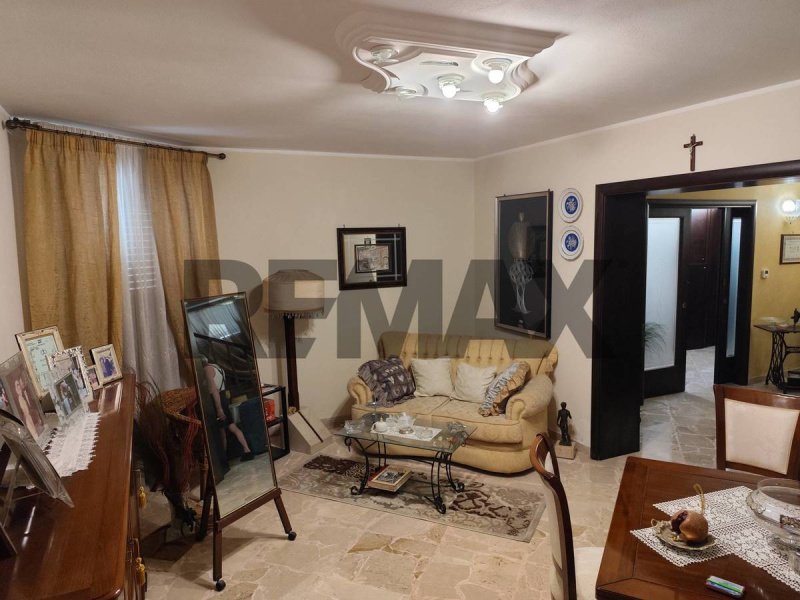 Apartment in Syracuse