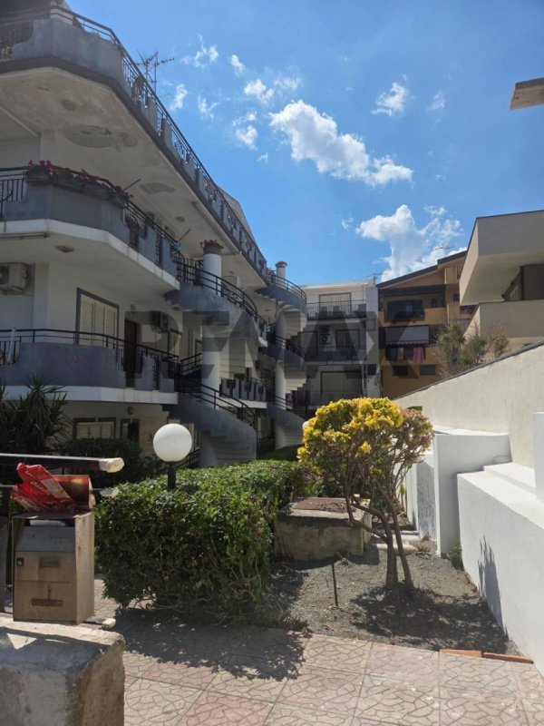 Apartamento en Roccalumera