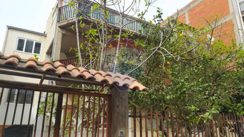 Casa independente em Catânia